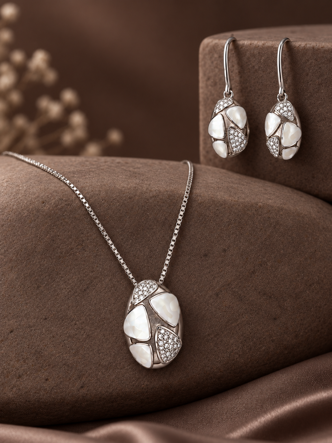 Sterling Silver jewellery at Pramukhpujan Jewels